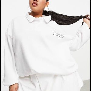 White Collared Sweatshirt